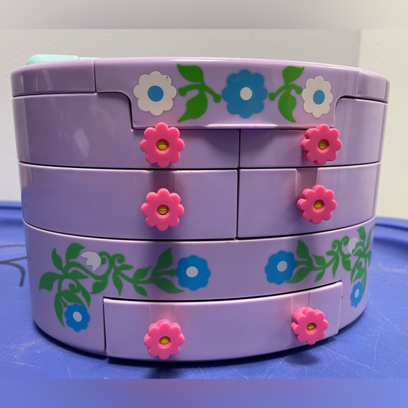 Vintage Polly Pocket Bluebird 1991 Pullout Playhouse Jewelry Box 6 dolls & dog! - Picture 3 of 10